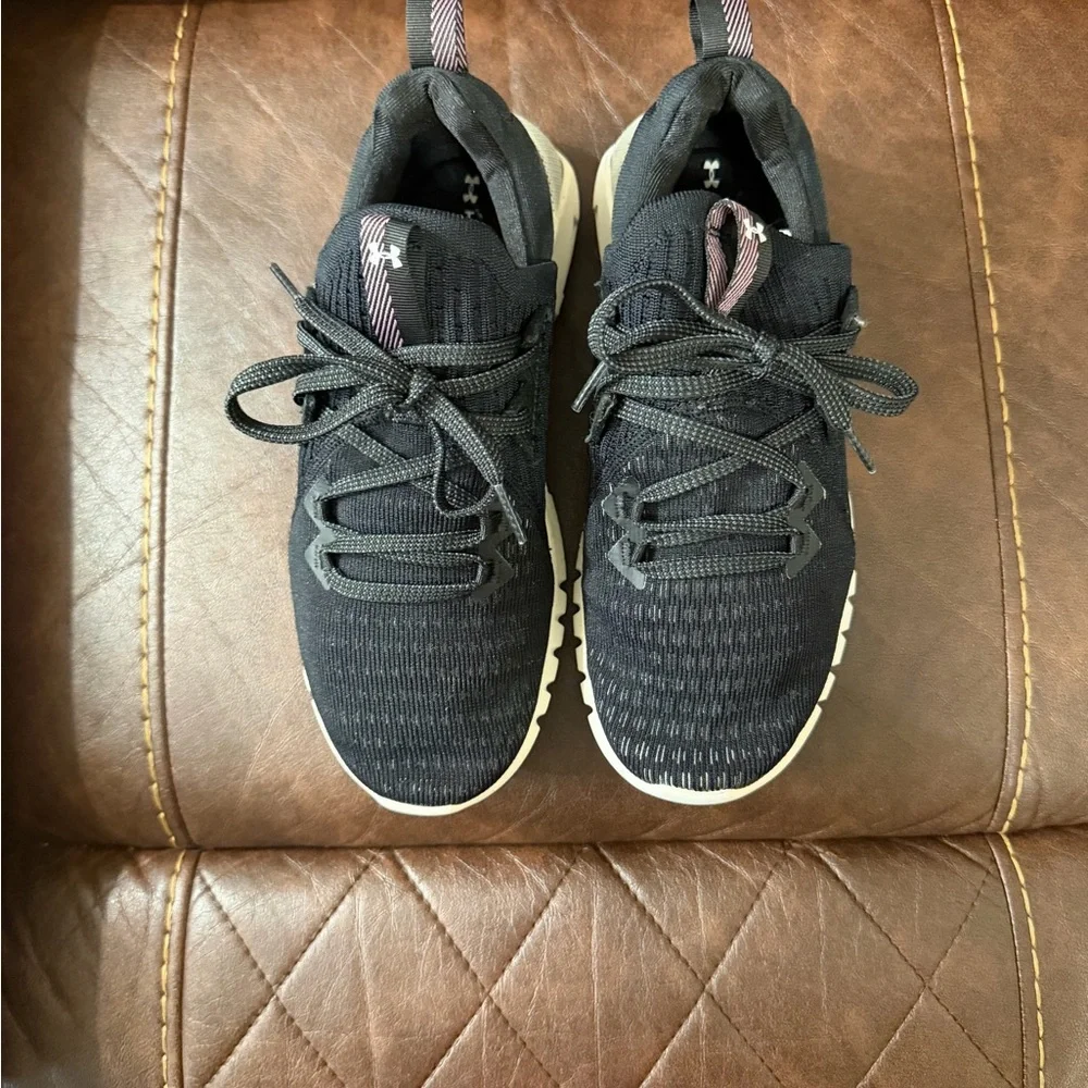 Under Armour HOVR SLK EVO Women’s Sneakers - Picture 7 of 11